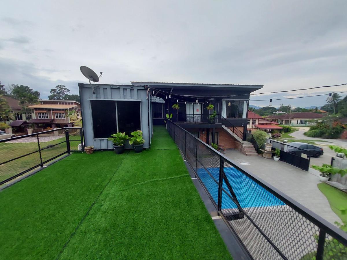 Safar House & Cabin Kuala Kangsar Bagian luar foto