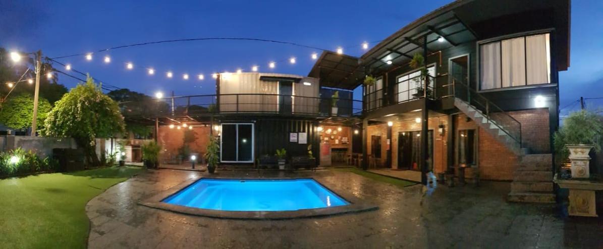 Safar House & Cabin Kuala Kangsar Bagian luar foto